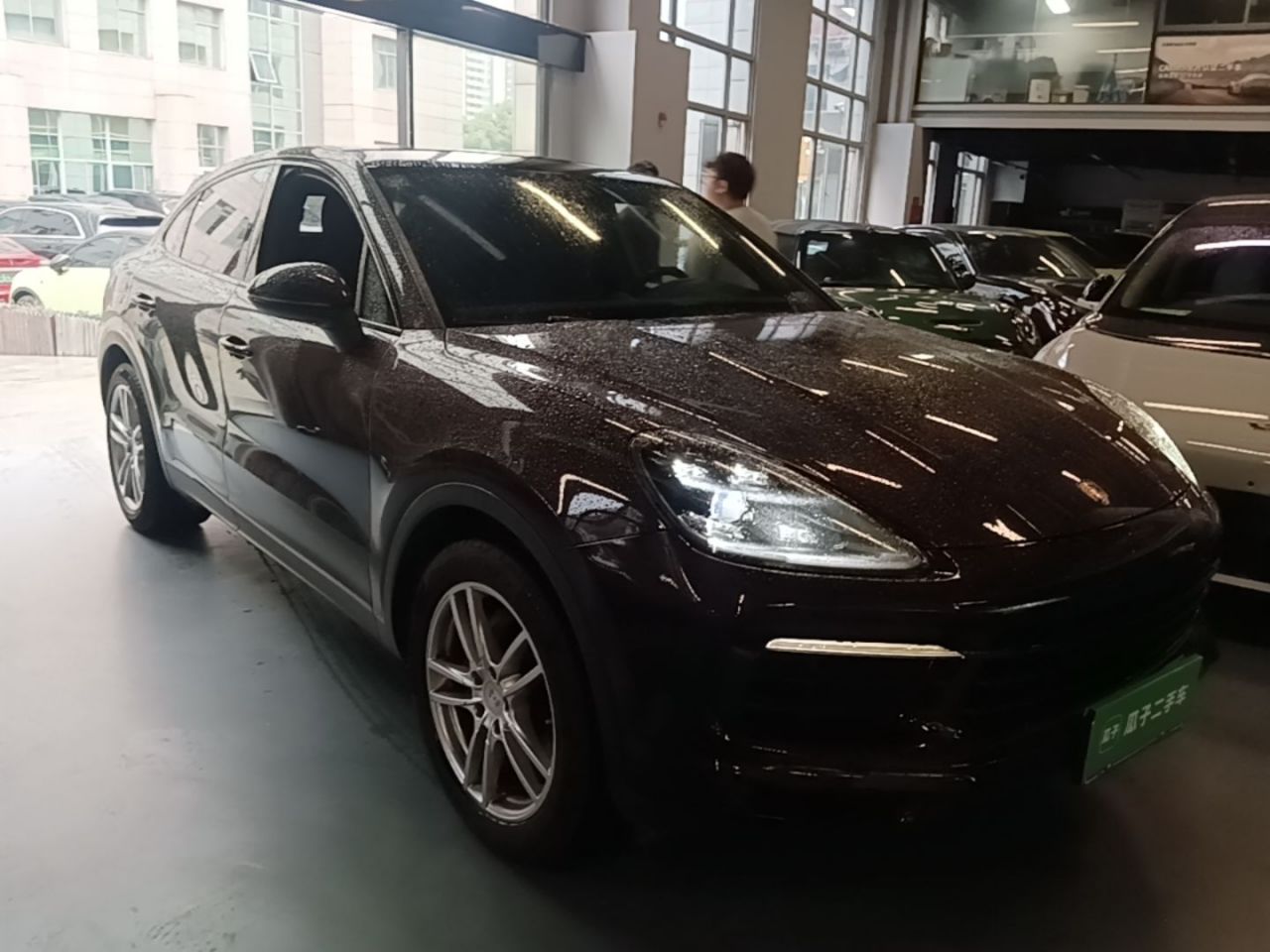 2019 Cayenne Coupé 3.0T photo 3