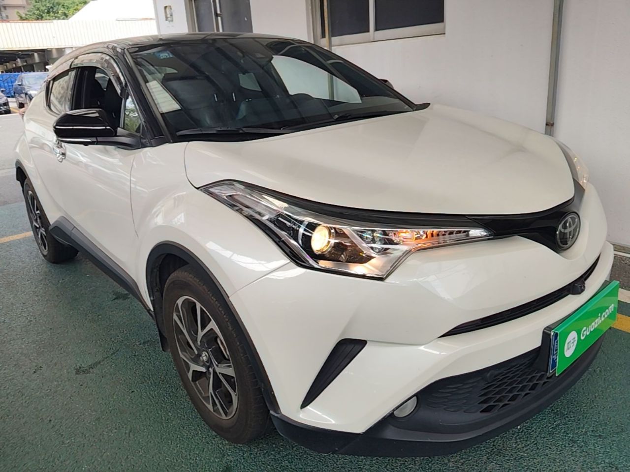 C-HR 2020 2.0L Leading photo 5