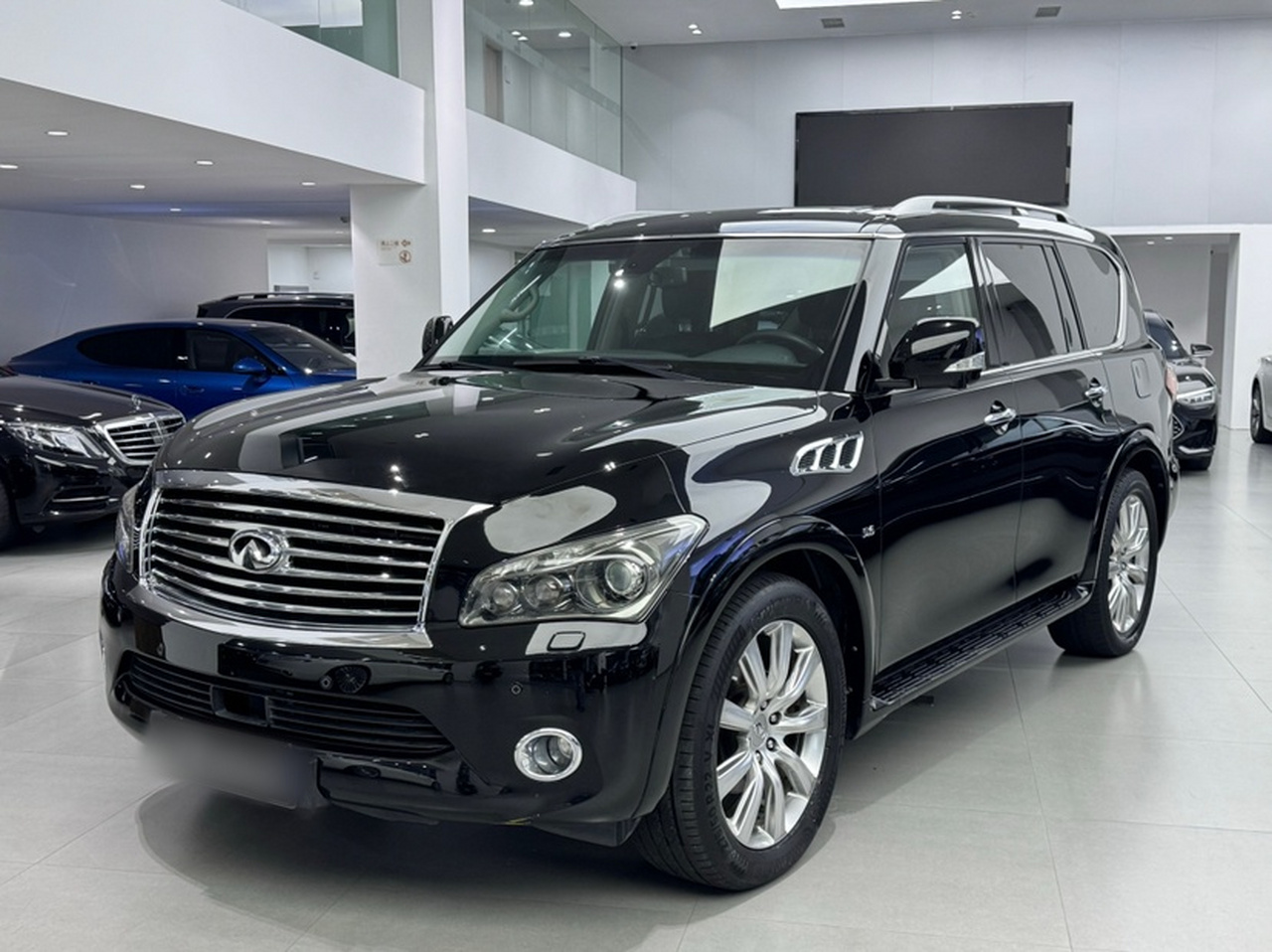 QX80 2013 5.6L 4WD