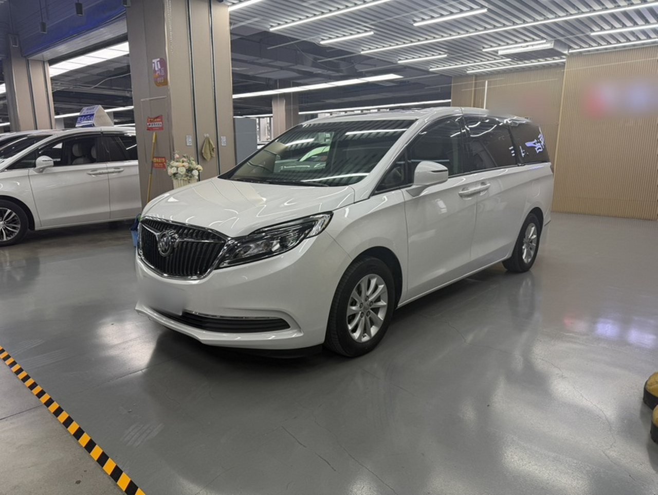 GL8 2018 ES 28T Comfort China VI
