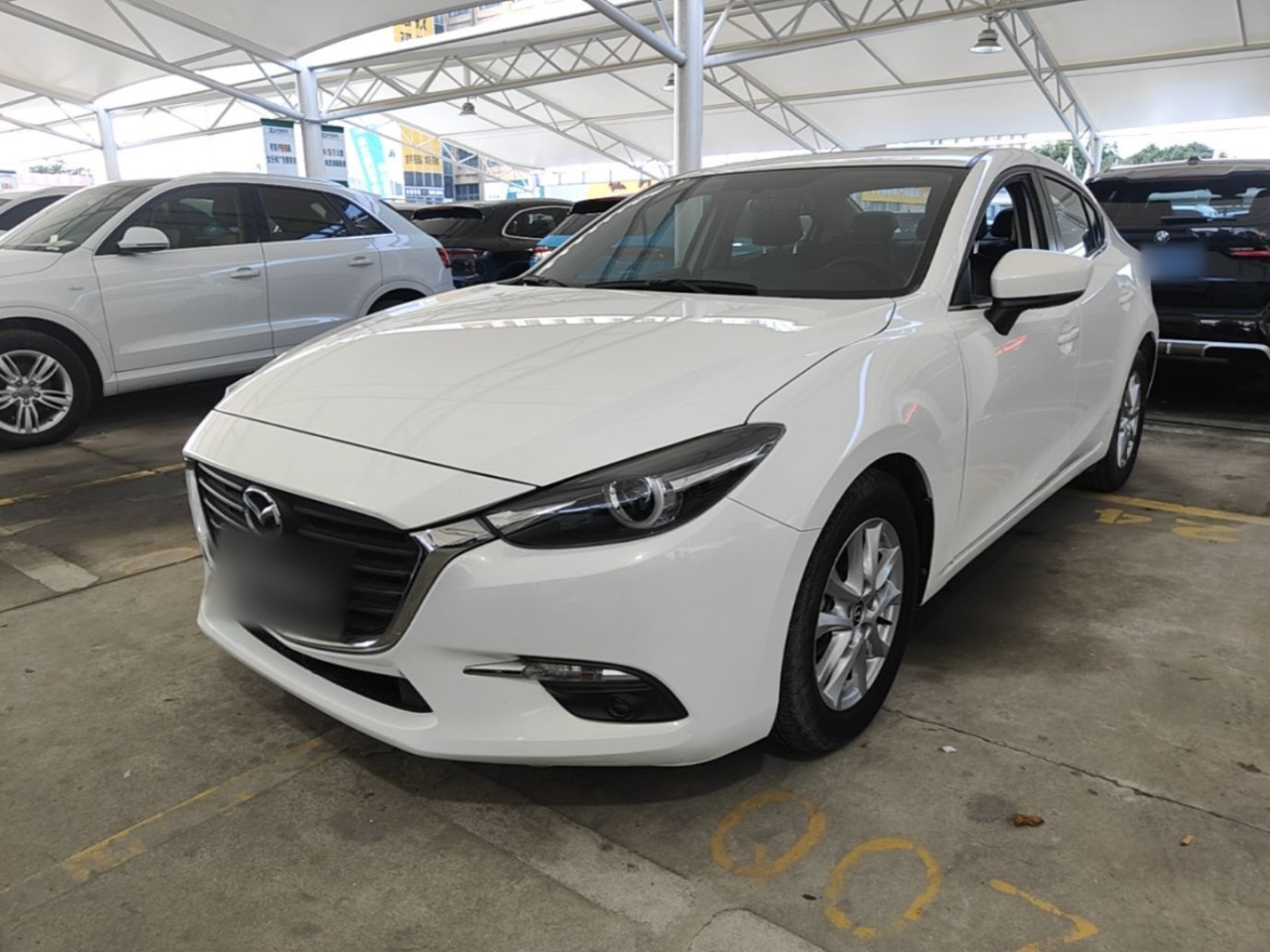 3 Axela 2017 Sedan 1.5L AT Luxury China V