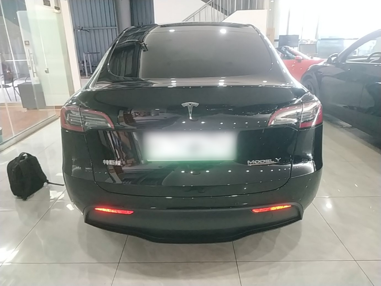 Model Y 2023 RWD photo 5
