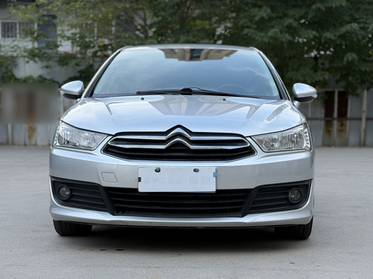 2013 Sedan 1.6L AT photo 2