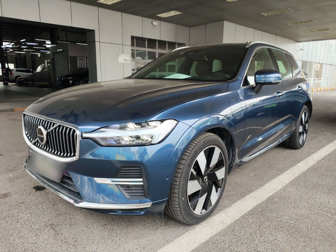 XC60 EV 2025 Hybrid Long Range AWD Luxury