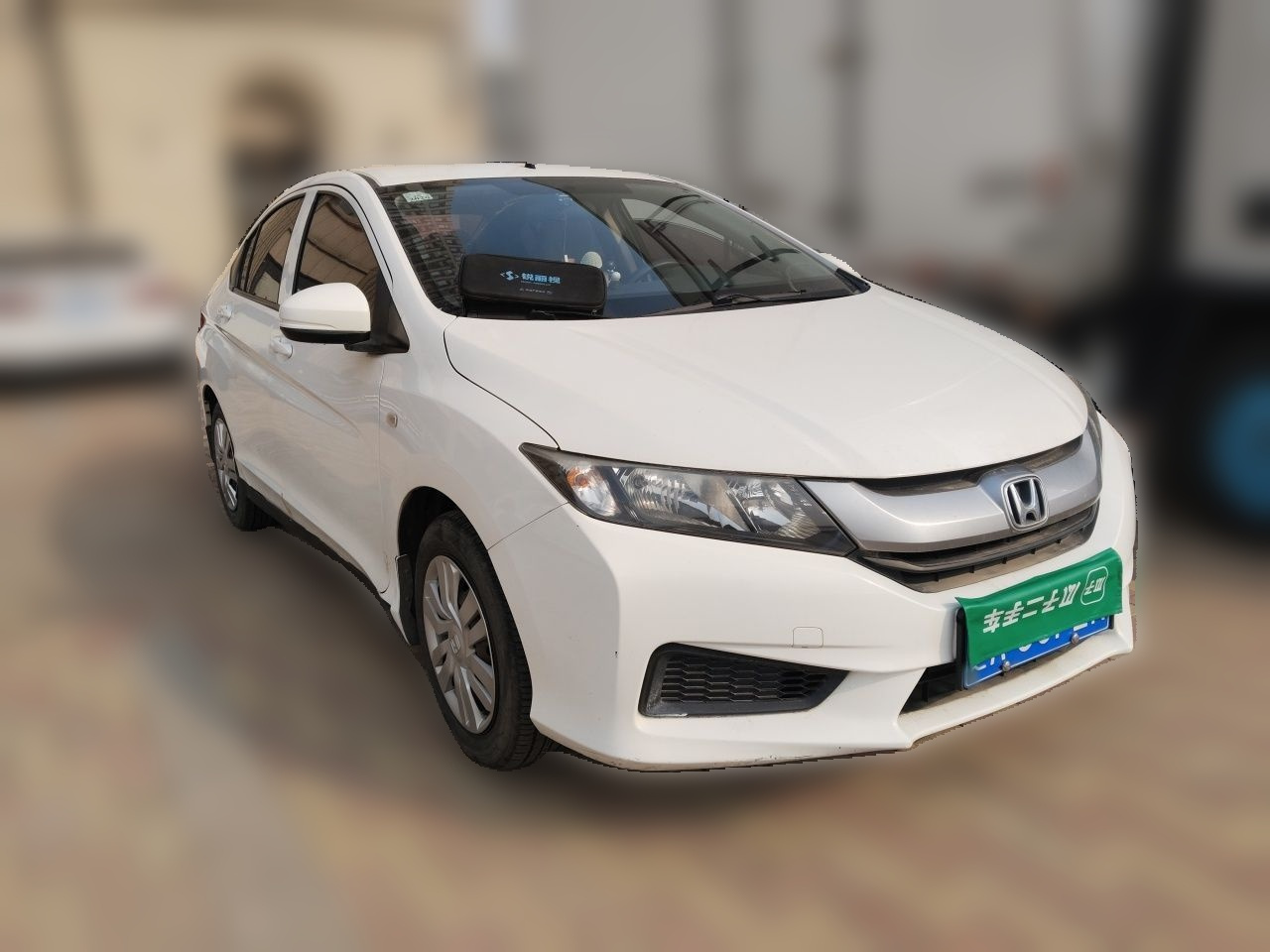 2015 1.5L MT Comfort photo 3