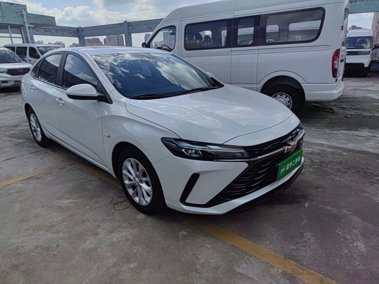 Cruze 2023 1.5L DCT Enjoy photo 3