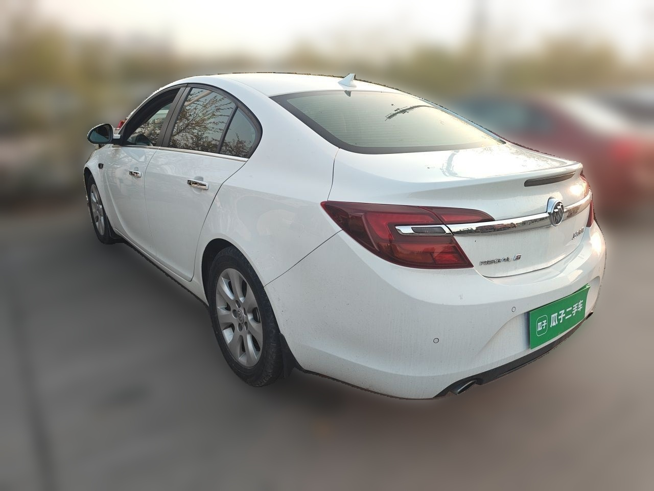 Regal 2015 1.6T Elite Tech photo 4