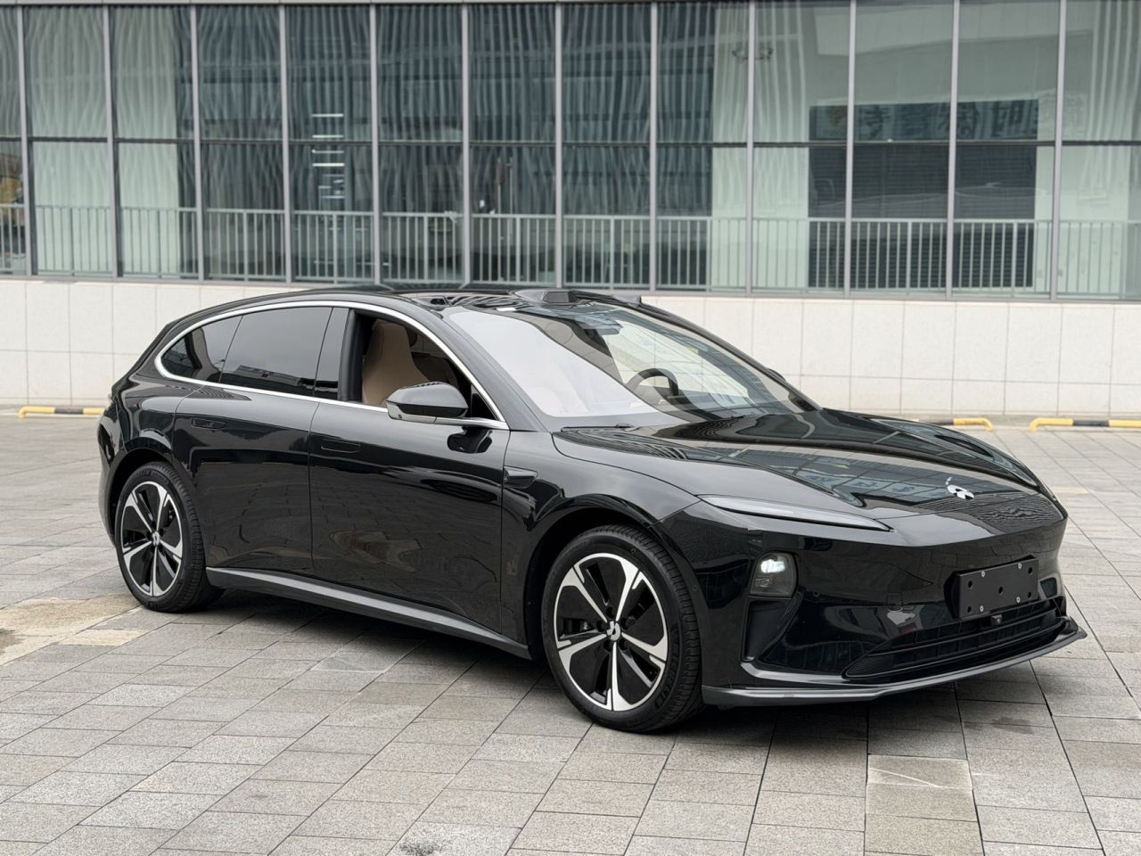 ET5T 2024 75kWh Touring photo 5