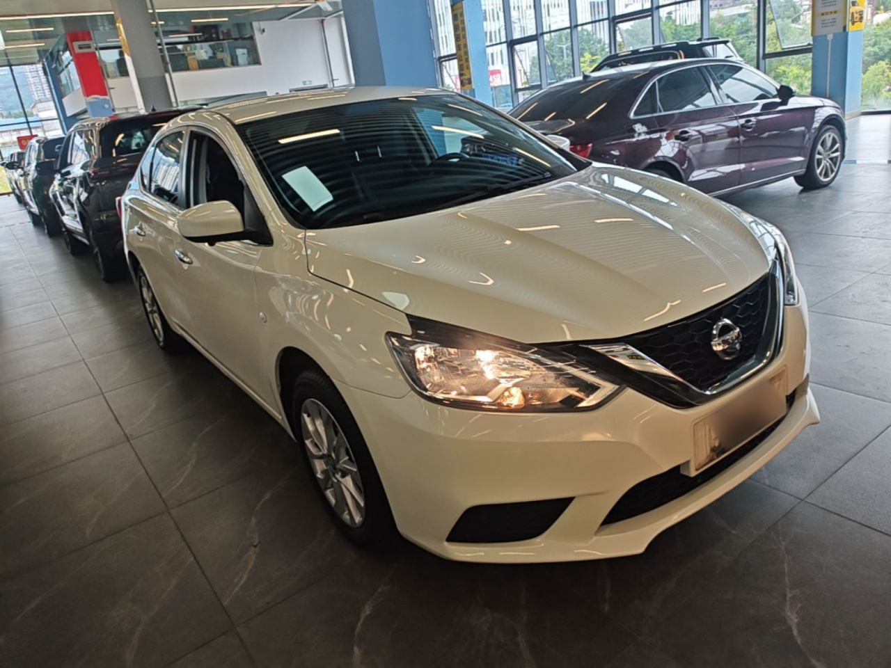 Sylphy 2022 Classic 1.6XE CVT Comfort photo 3