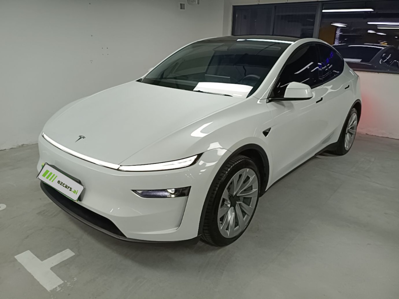 Model Y 2025 RWD