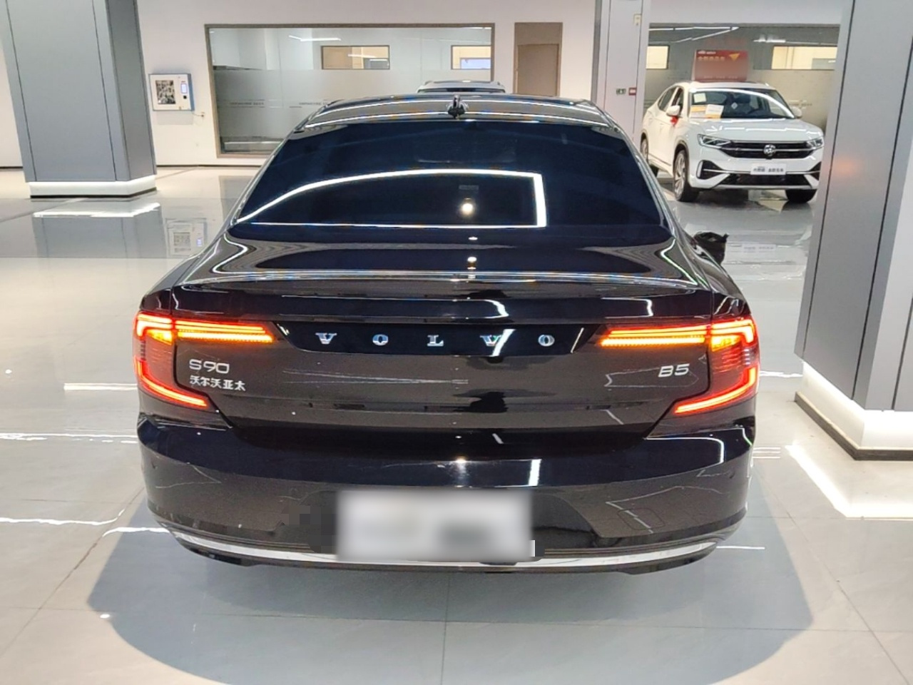 S90 2025 B5 Luxury photo 5