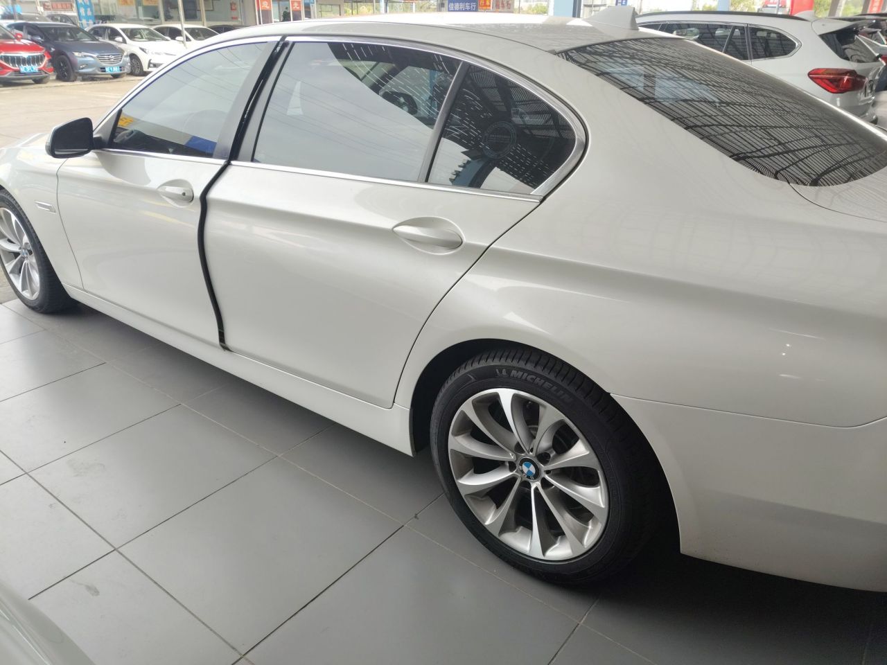 5 Series 2014 528Li Leading photo 4