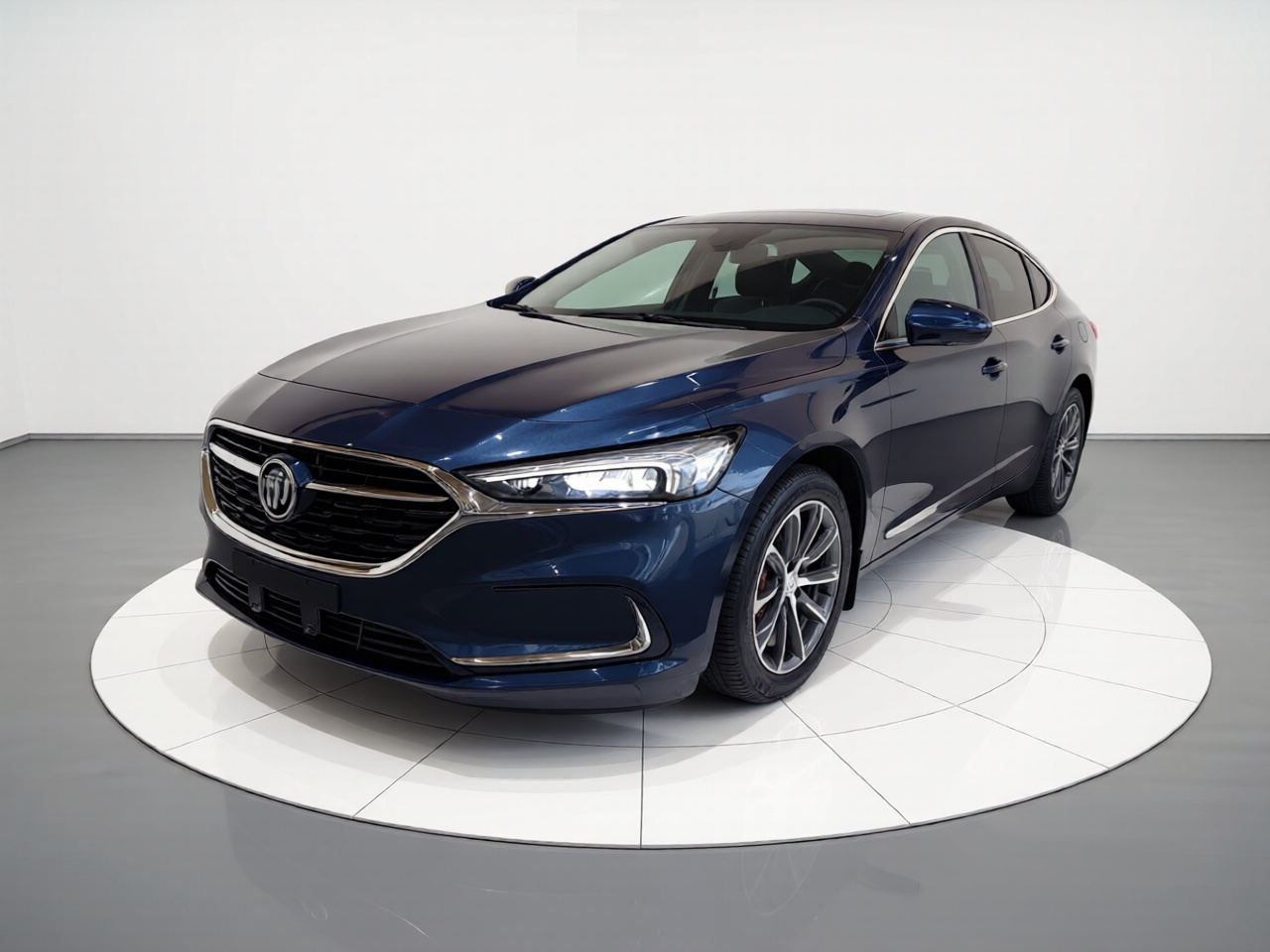 LaCrosse 2022 652T Luxury