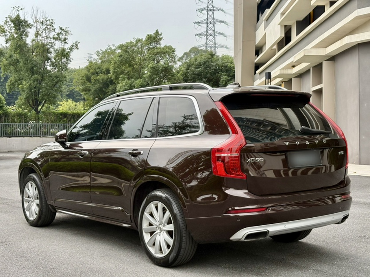 XC90 2018 T5 7-Seater photo 3