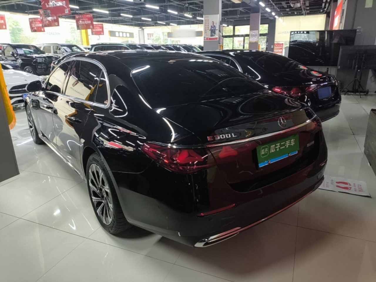 E-Class 2025 E 300 L Luxury photo 4