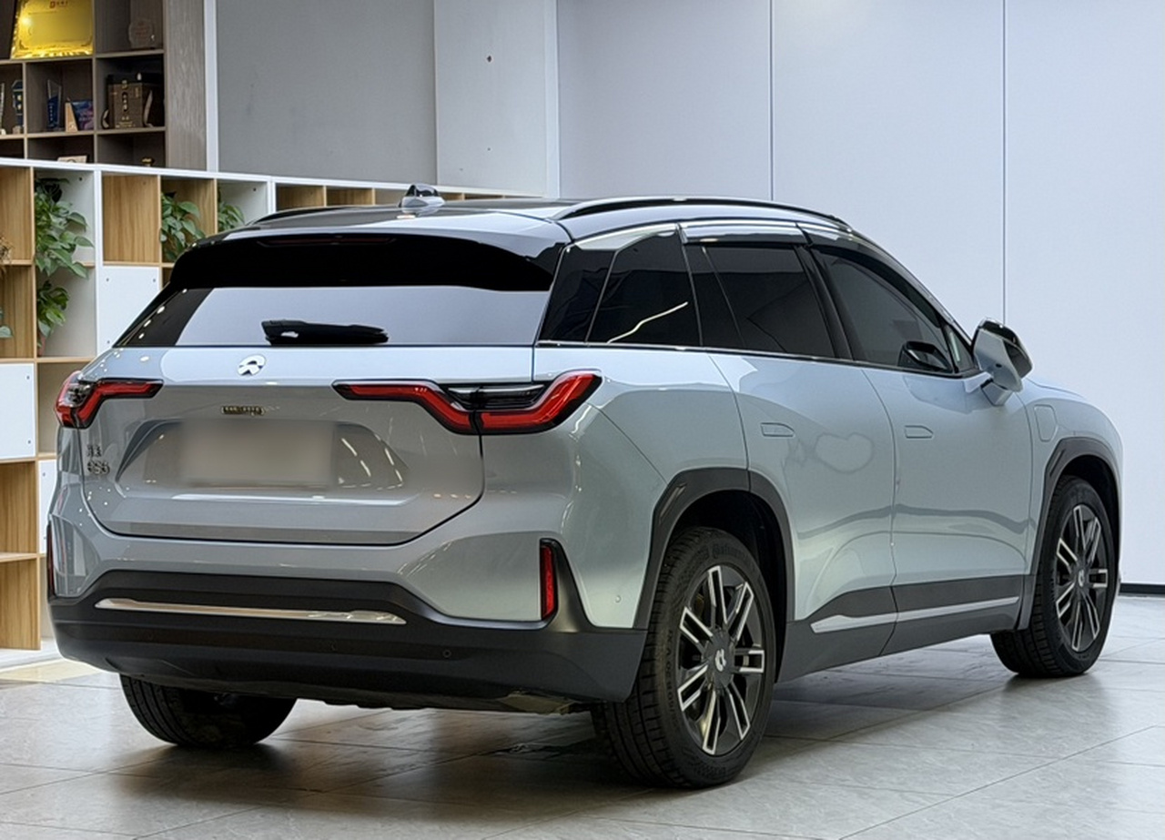 ES6 2020 600KM Sport photo 5