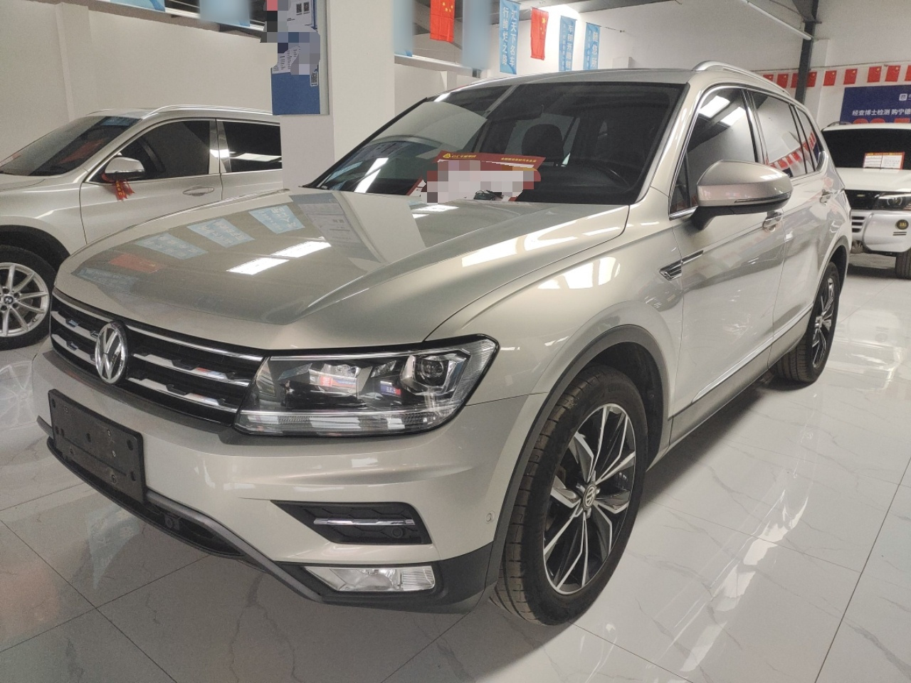 Tiguan L 2019 Facelift 330TSI AT RWD Luxury China VI