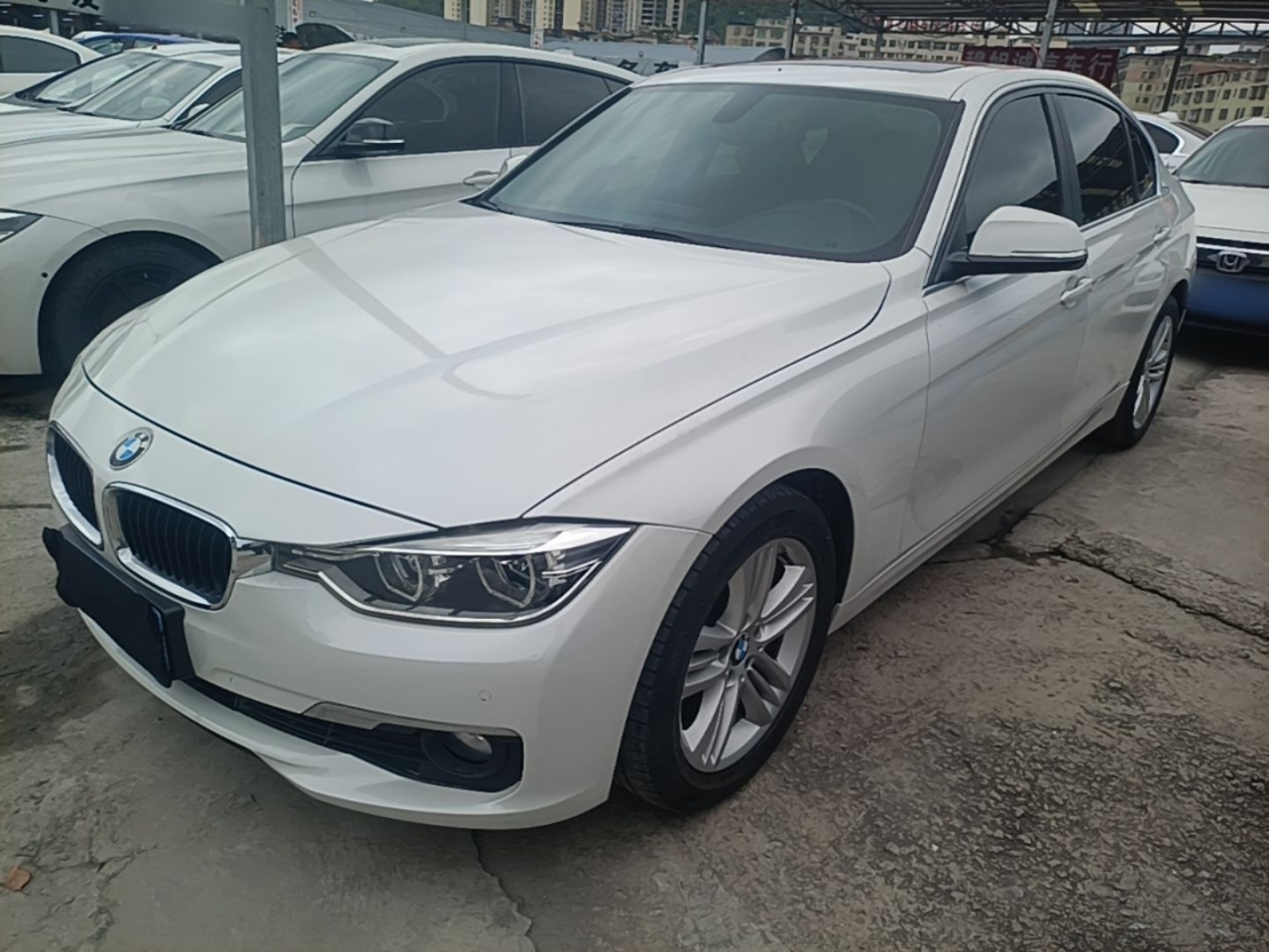 3 Series 2016 320Li Progressive