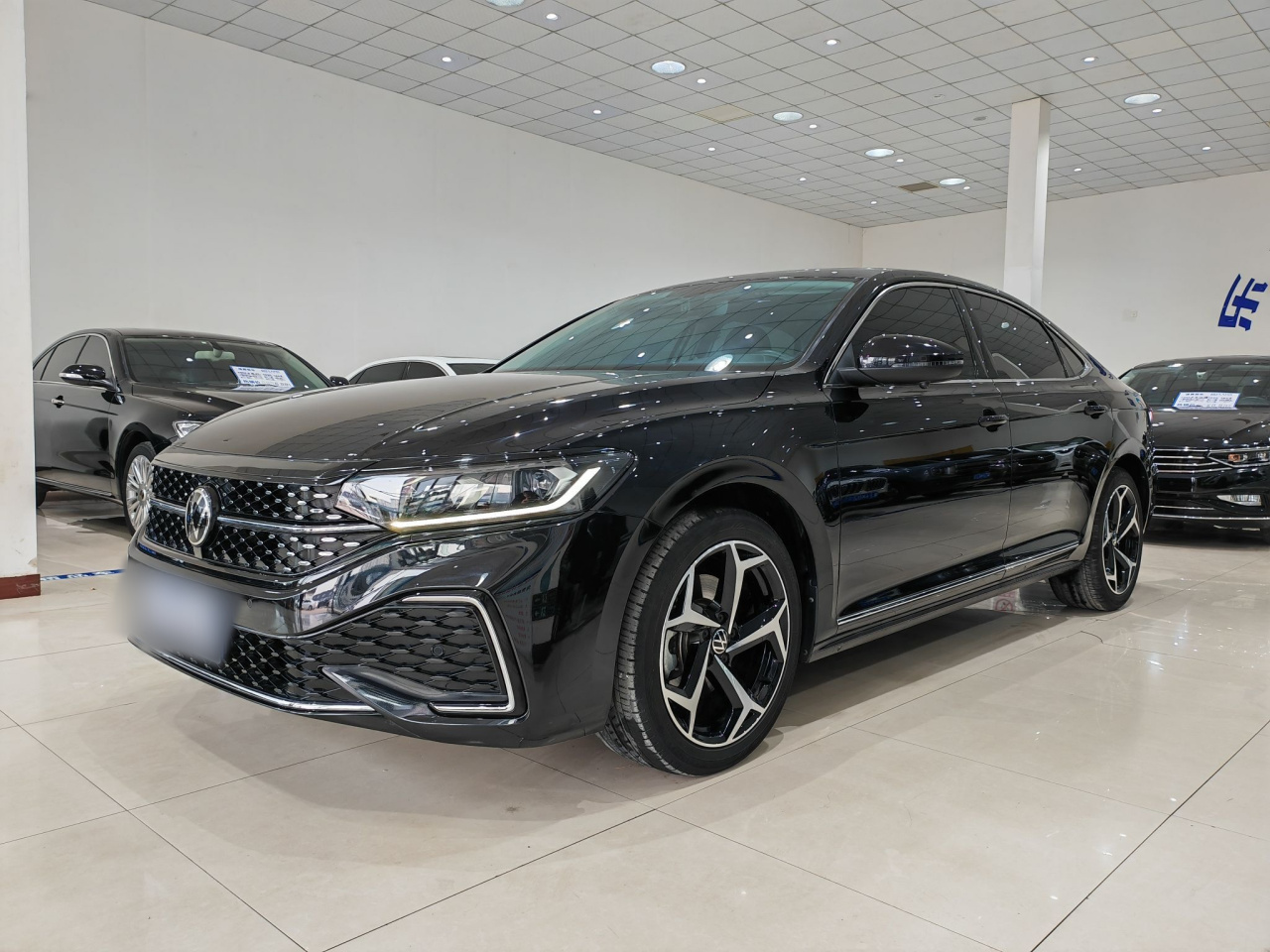 Passat 2023 Facelift 330TSI Elite