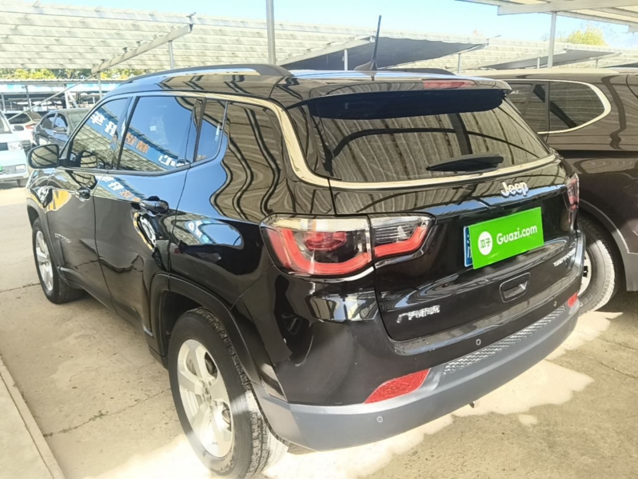 Compass 2019 220T AT photo 4