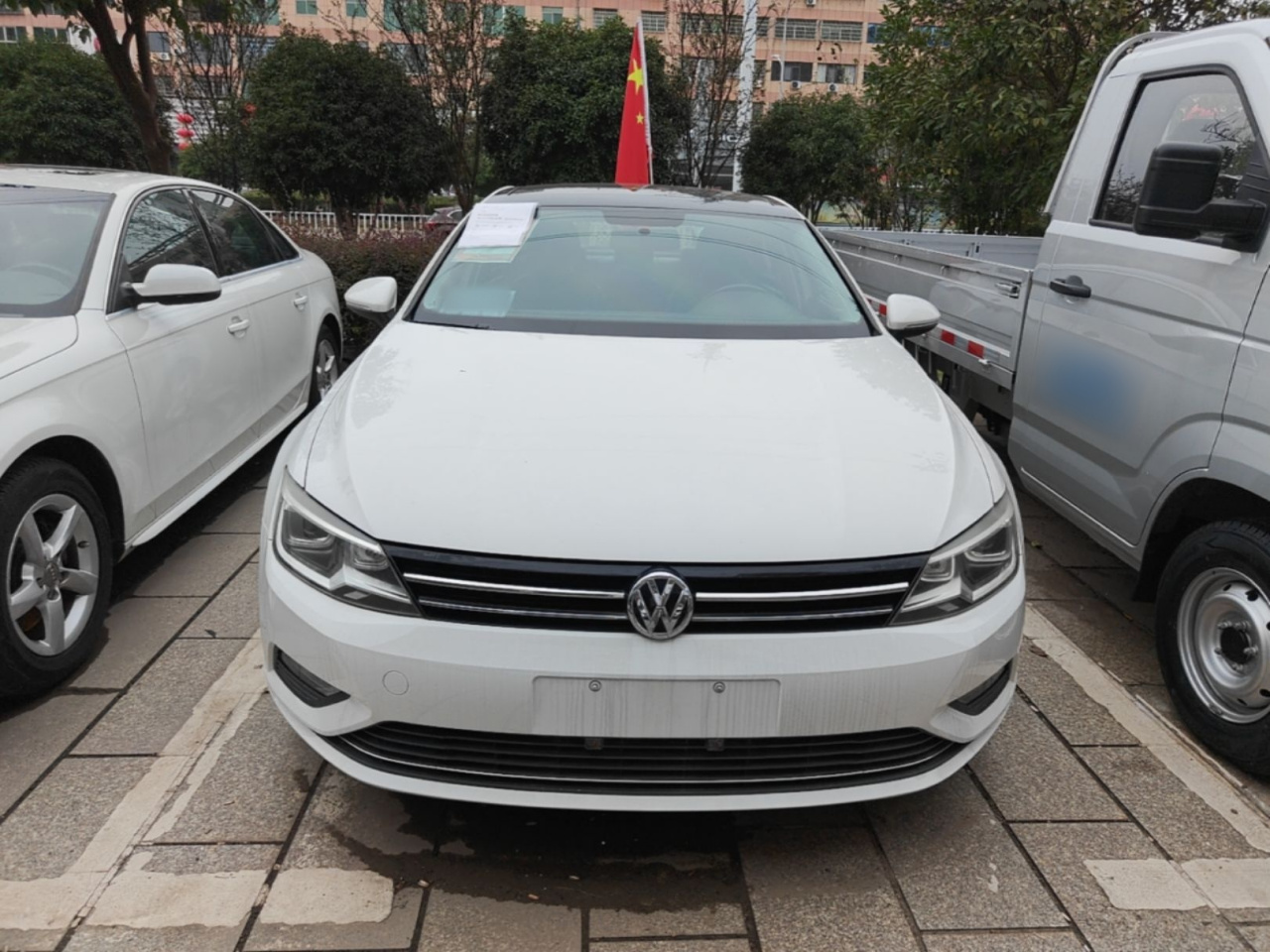 Lamando 2015 280TSI DSG Comfort photo 2