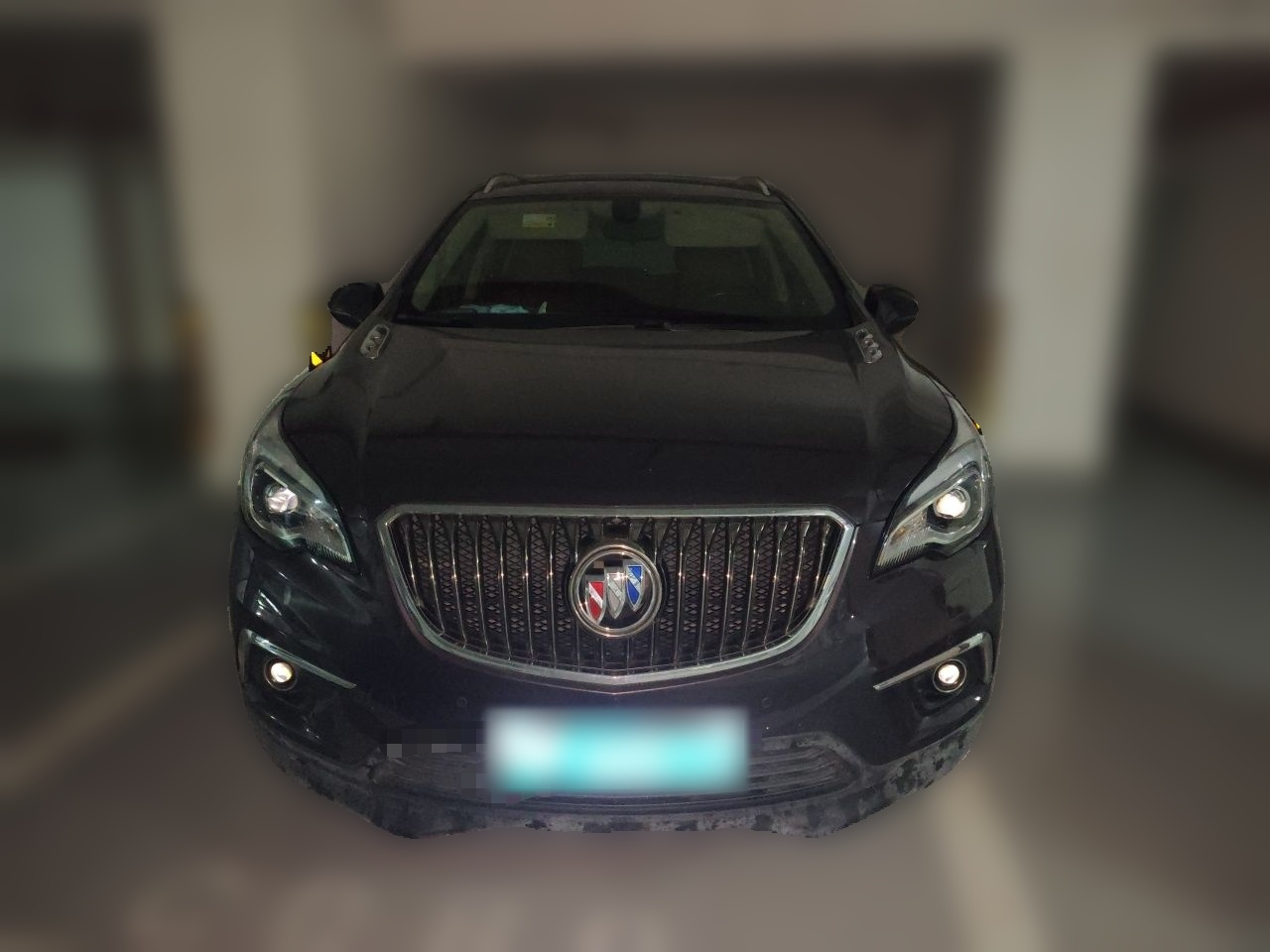 Envision 2017 20T RWD Luxury photo 2
