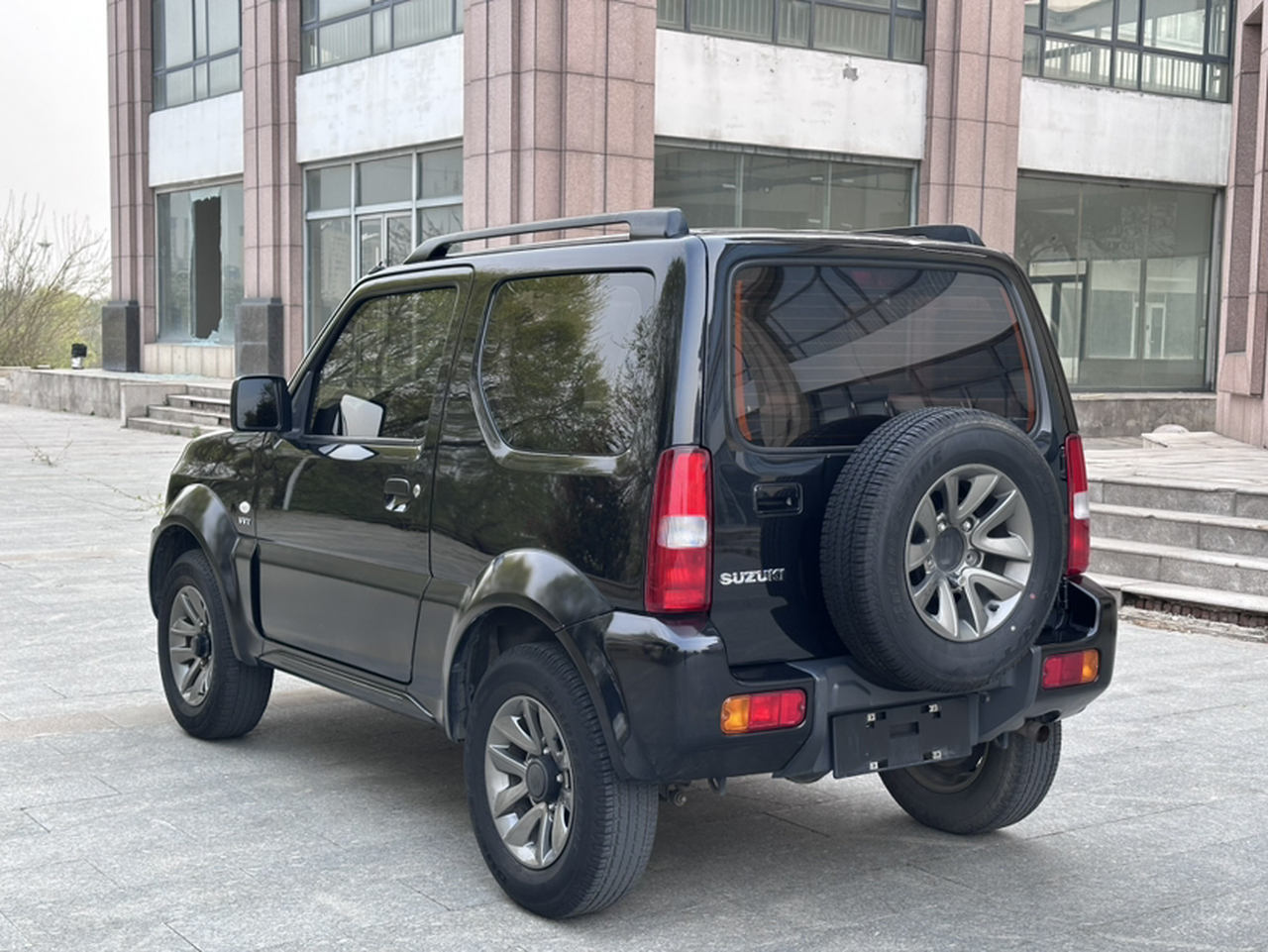 Jimny 2015 1.3 MT JLX photo 4