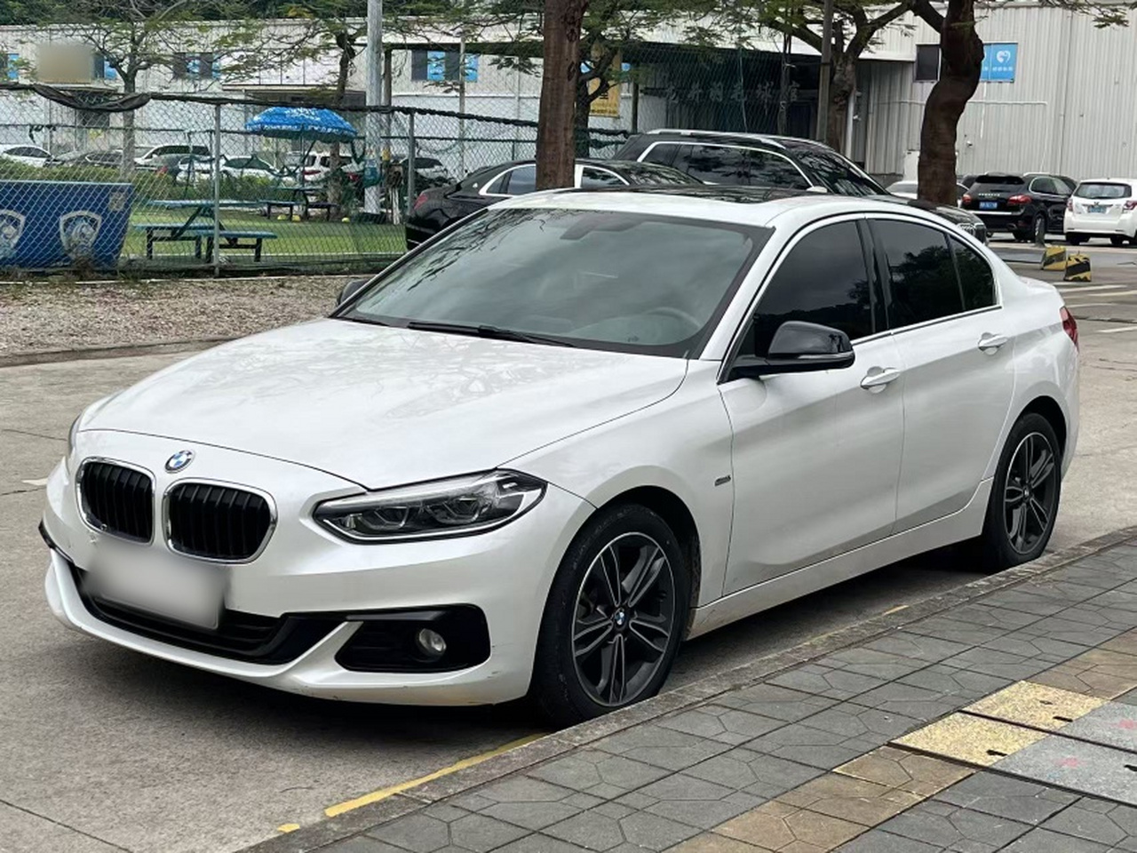 1 Series 2018 118i Sport