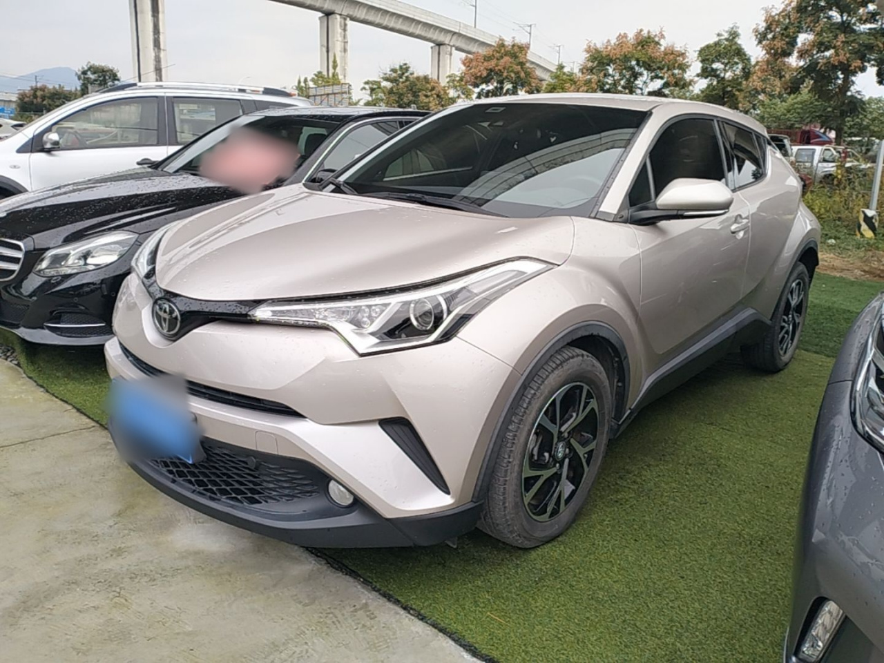 C-HR 2020 2.0L Leading