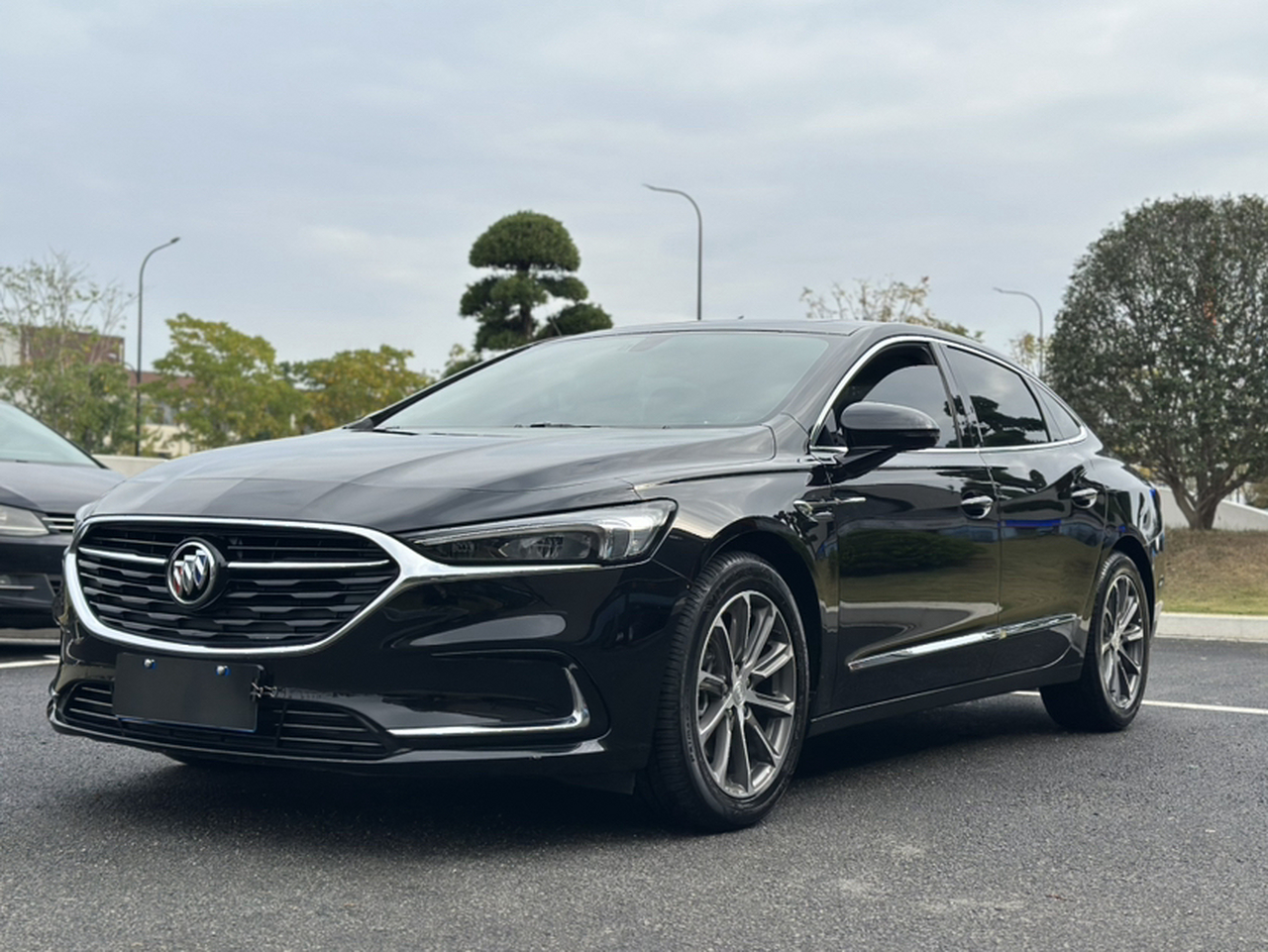 LaCrosse 2022 652T Luxury