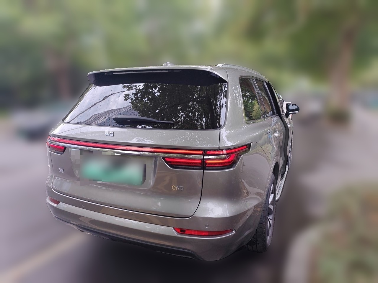 Li Auto ONE 2021 EREV 6-Seater photo 4