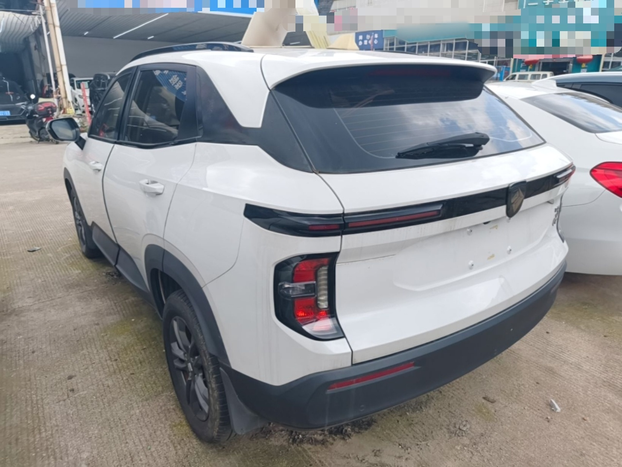 RS-3 2020 1.5L CVT 24 Elite photo 4