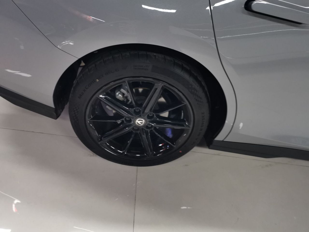 UNI-V 2022 1.5T Premium photo 3