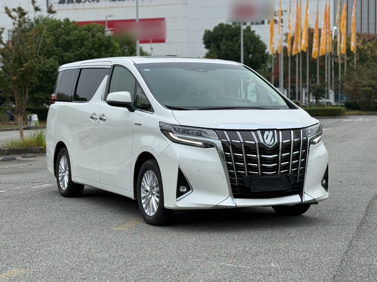Alphard 2021 Hybrid 2.5L Premium photo 2
