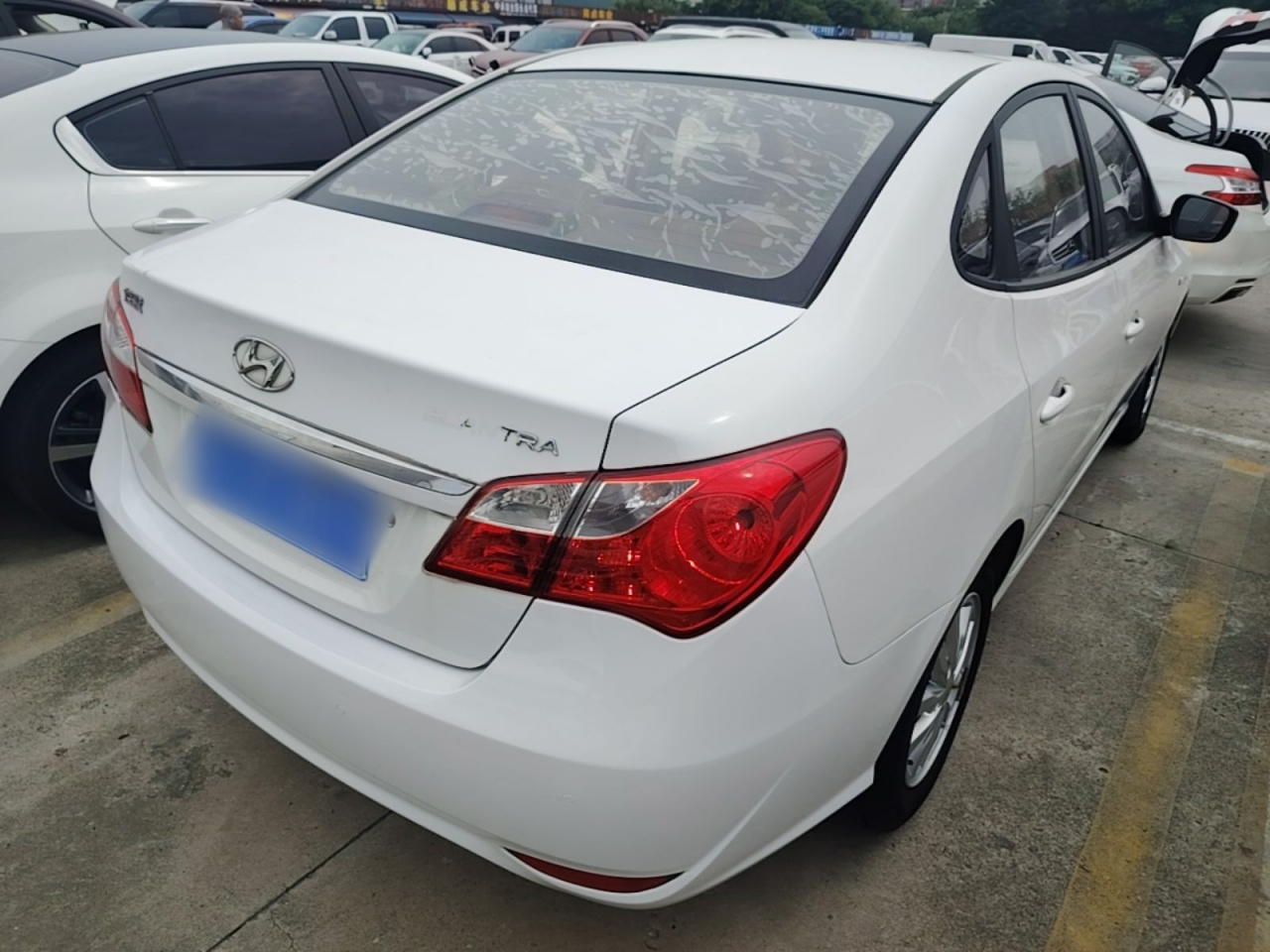 Dynamic 2015 1.6L AT Comfort photo 4