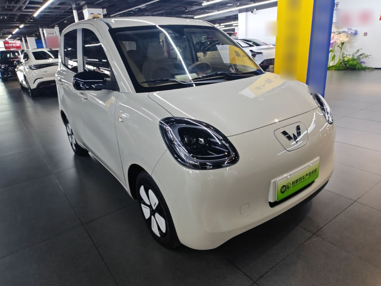 Hongguang MINIEV 2025 4th Gen 4-Door Advanced photo 3