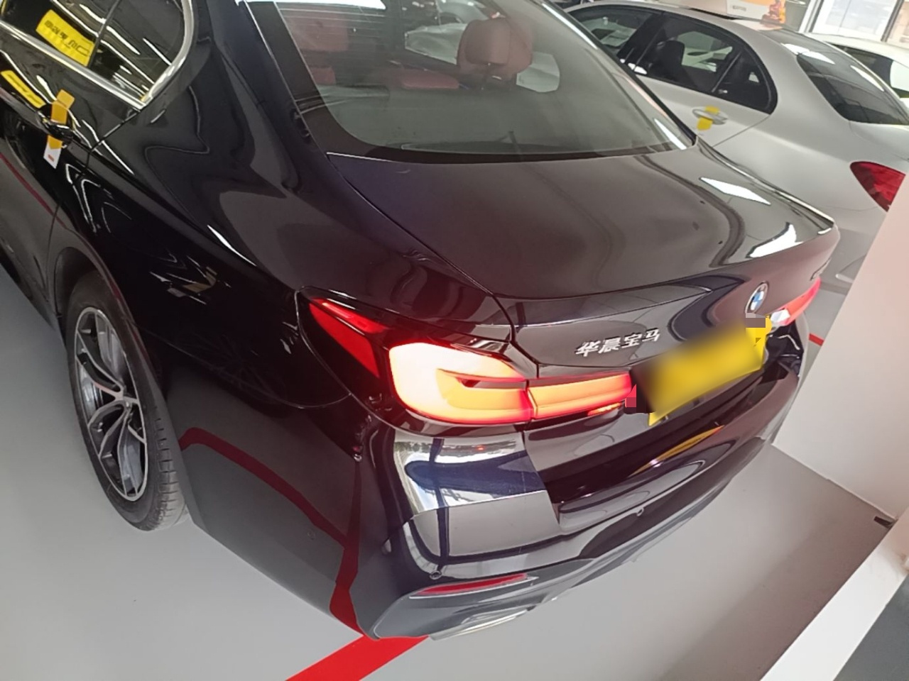 5 Series 2022 Facelift 525Li M Sport Package photo 5