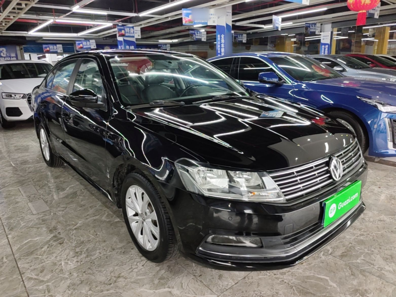 Lavida 2017 1.6L AT photo 3