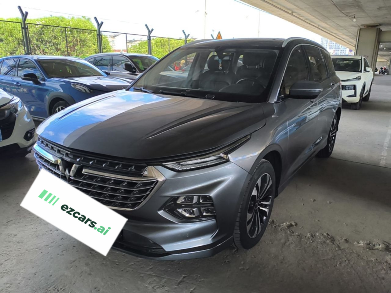 Wuling 2020 1.5T CVT Flagship