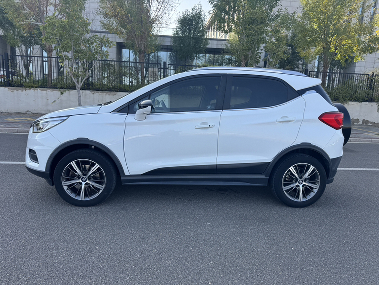 Yuan EV 2019 EV535 Pilot photo 4