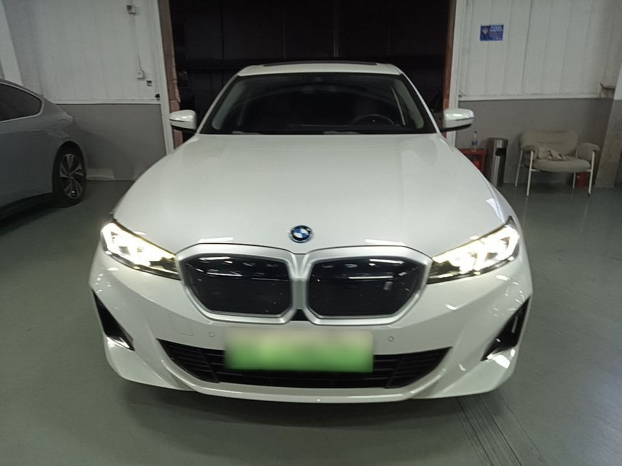 i3 2022 eDrive 35 L photo 2