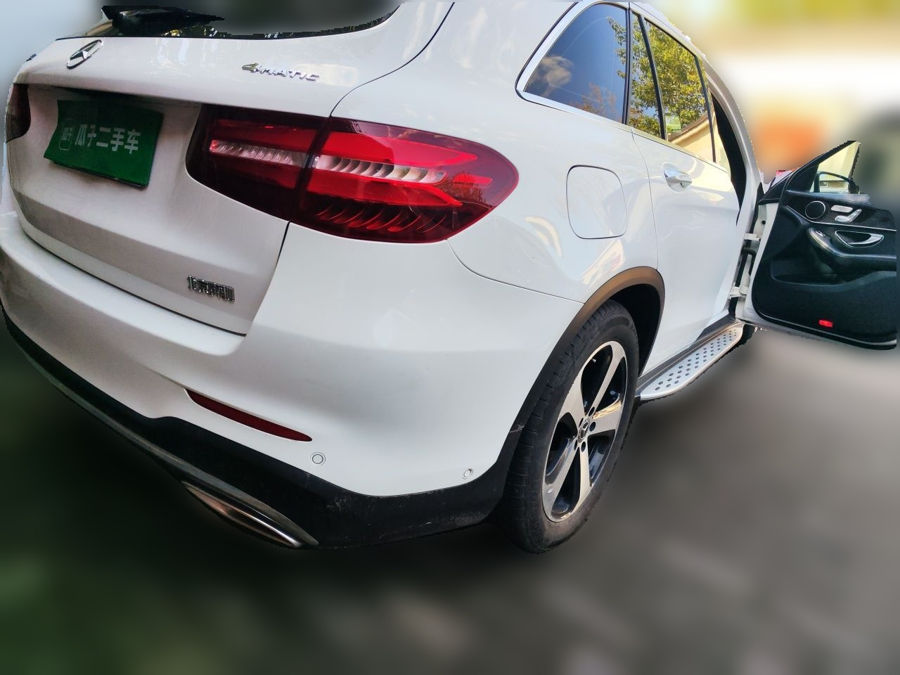 GLC 2019 Facelift GLC 260 L 4MATIC Luxury photo 4