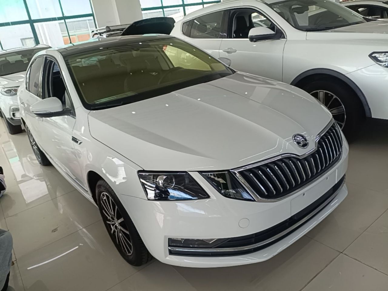 Octavia 2018 TSI230 DSG Luxury photo 3