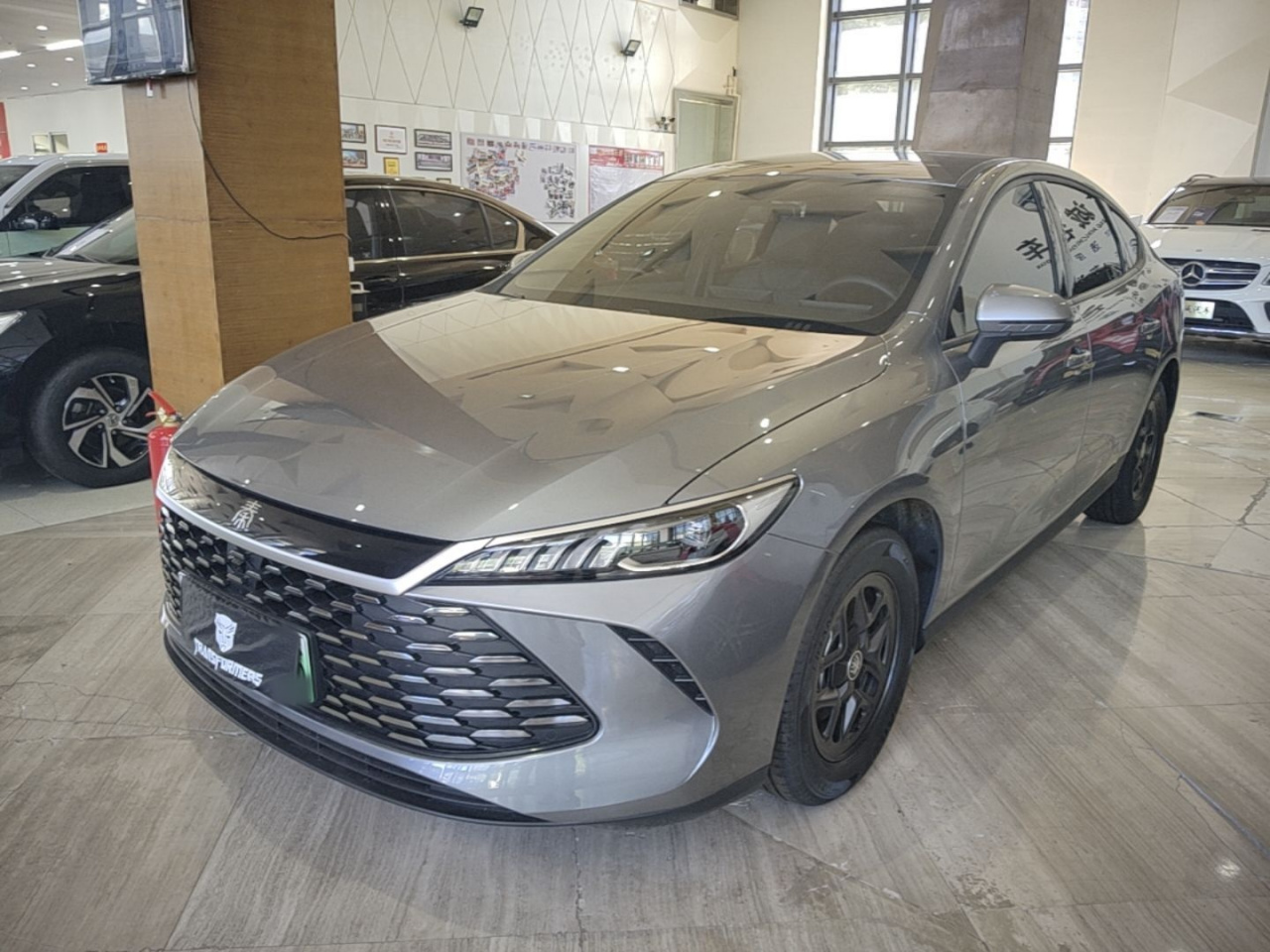 Qin PLUS 2025 DM-i ADAS 55KM Leading