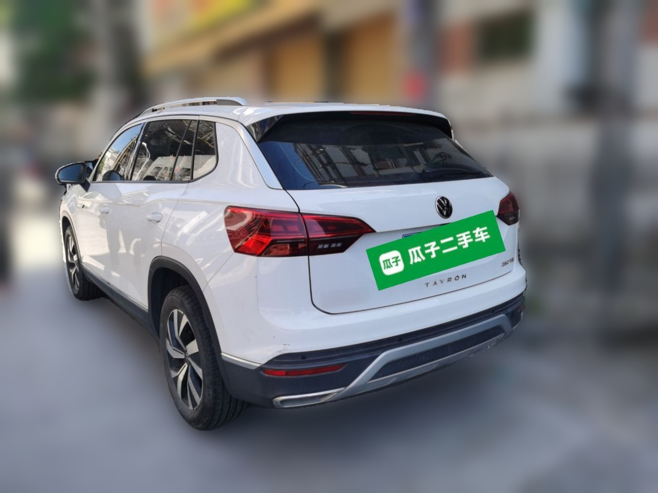 Tayron 2022 280TSI RWD Luxury Connected photo 4