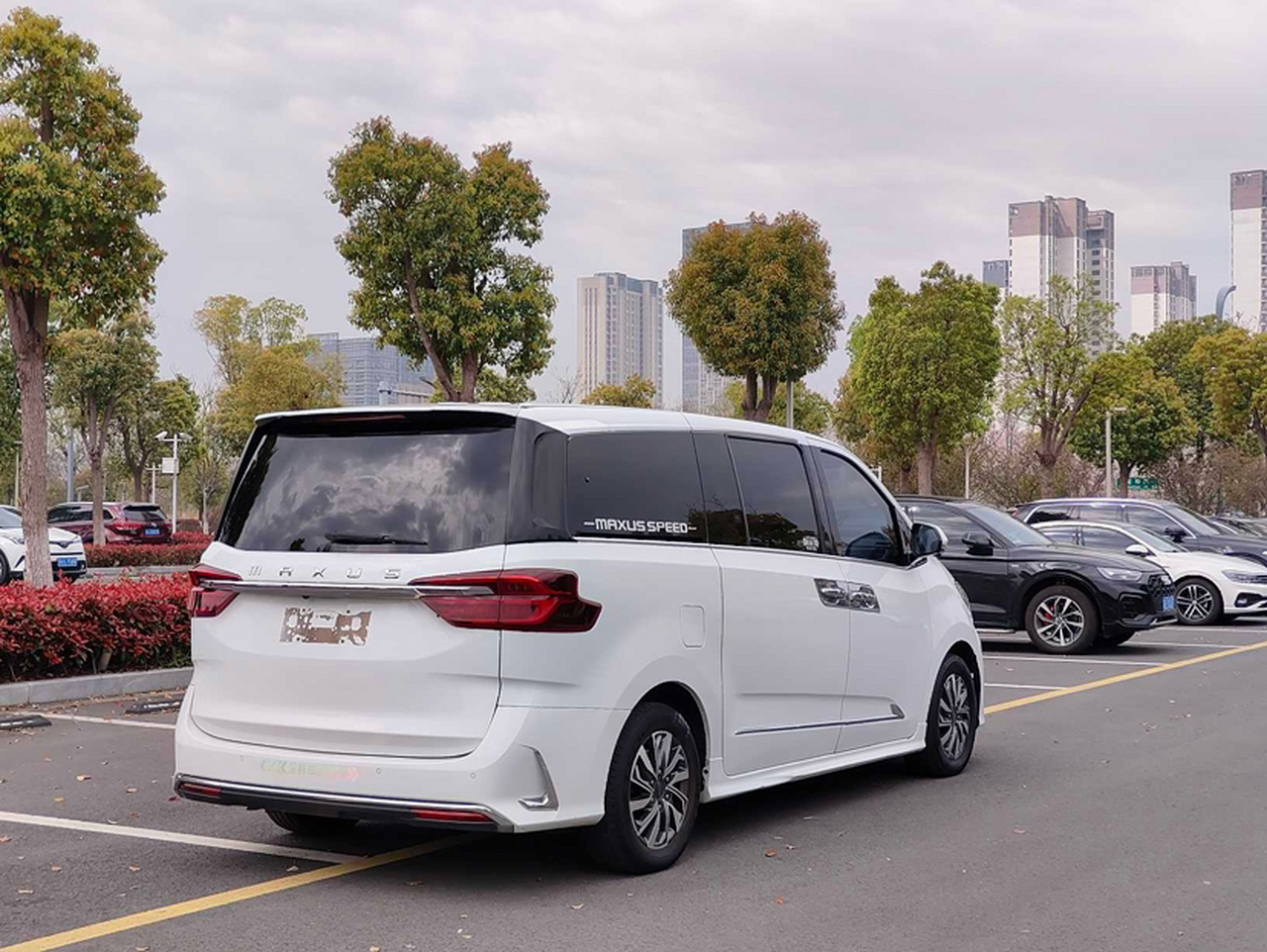 MAXUS G20 2021 PLUS 2.0T Petrol AT Luxury photo 2