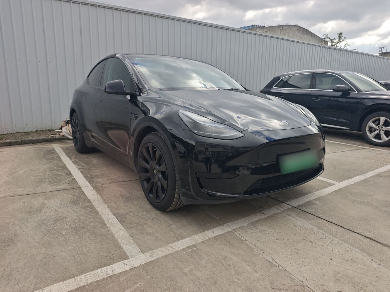 Model Y 2022 Facelift RWD photo 3
