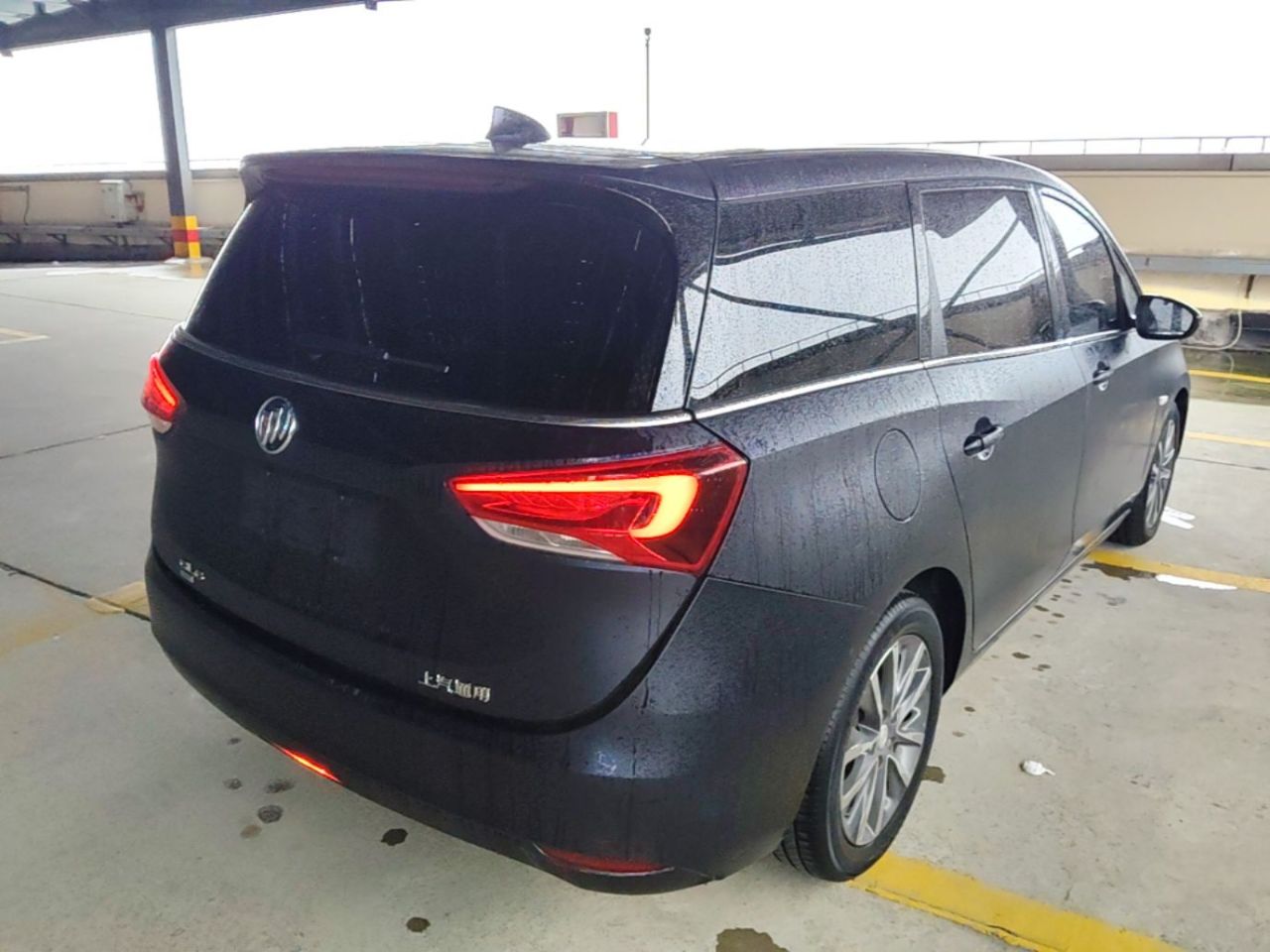 GL6 2018 18T 6-Seater Premium photo 4